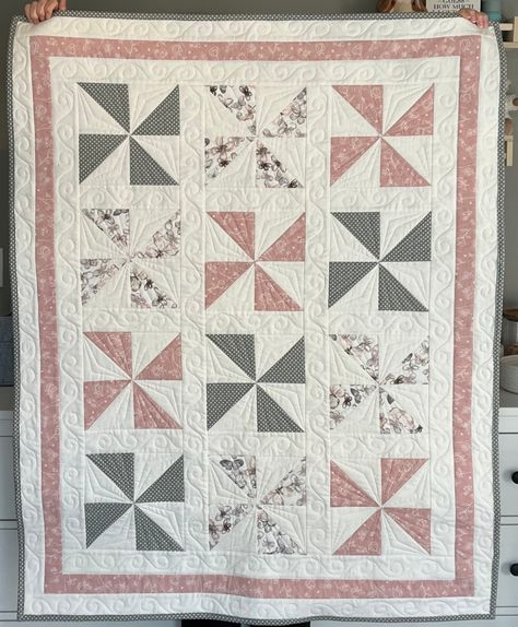 Pinwheel Baby Quilt, Free Baby Quilt Patterns, Pinwheel Quilt Pattern, Pinwheel Quilt Block, Neutral Baby Quilt, Girl Quilts Patterns, Gingham Quilt, Stuffed Elephant, Big Block Quilts