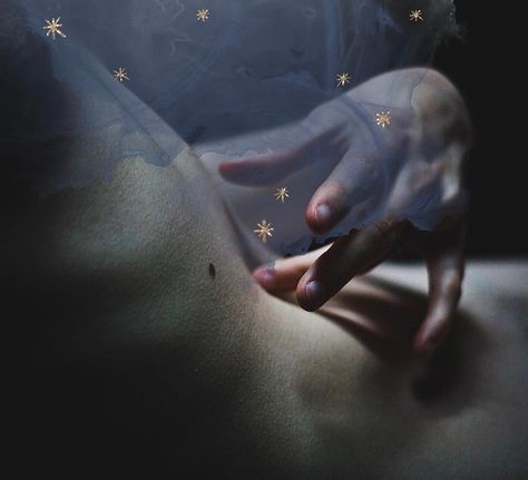 “You are night, my darling: night at the peak of its lunar, feminine power. You are midnight: culminating shadow where dreams culminate… | Instagram Midnight Clock Aesthetic, Shadow Powers Aesthetic, Underdark Aesthetic, Shadow Magic Aesthetic, Lunar Sorcerer, Lunar Powers, Mystique Aesthetic, Lunar Witch Aesthetic, Dark Magic Aesthetic