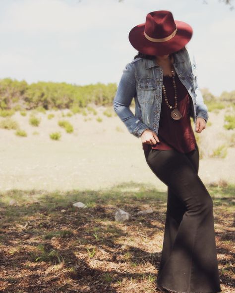 swipe to see more of THE CUTEST distressed denim jacket!🖤 • Also a HUGE thank you to @jessee_lee  for playing our model! Go check out @jessee_lee and @colleenmichellemusic you will not regret it🌻 #springstyle #charlie1horse #denim #distressed #denimjacket #shoponline #singersongwriter #singer Maroon Hat Outfit, Charlie One Horse Hats Outfit, Burgundy Hat Outfit, Western Hat Outfit, Cowgirl Hat Outfit, Felt Hat Outfit, Hat Outfit Fall, Maroon Hat