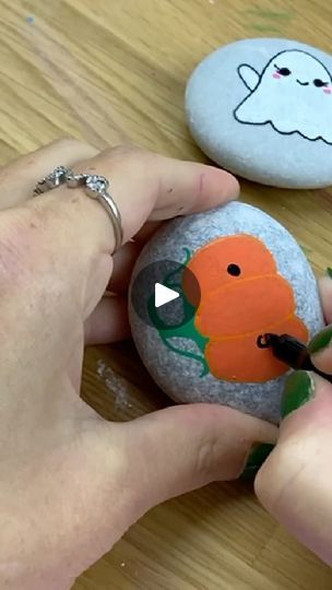 183K views · 945 reactions | Cute Pumpkin Painting 🖤MORE ideas & Supplies - https://rockpainting101.com/halloween-rock-painting-ideas/  👀🖤

#stonepainting #rockpaintingideas #diyhalloween #halloweenrocks #halloweencraft | Rock Painting 101 | Rock Painting 101 · Original audio Fall Rock Painting Ideas Pumpkin, Best Paint For Painting Rocks, Fall Rock Painting Ideas Easy, Fall Rock Painting Ideas, Fall Rock Painting, Cute Pumpkin Painting, Halloween Painted Rocks, Painting 101, Fall Rock