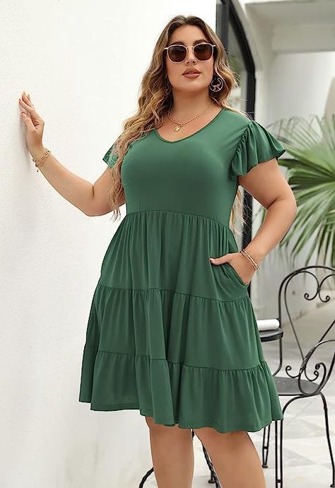 Size: Please check with the size chart we provide about this plus size trendy t-shirt dress for more details to select your size. If there are any questions, please contact us freely. Features: The plus size knee-length dress has V neckline, puff sleeves, elastic waist and flowy layered hem, which can lengthen your neck curve, flatter your figure and show your feminine charm. The pleated waist at the front also hides the belly.​​ Perfect fit Loose Midi Dress, Midi Dress With Pockets, Plus Size Outfit Ideas, Plus Size Trendy, Stylish Short Dresses, Plus Size Outfit, Summer Fashion Dresses, Curvy Dress, Casual Summer Dresses