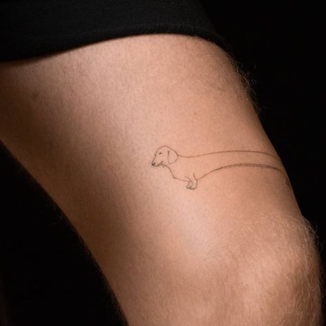 Dachshund <3 Daschund Tattoo, Line Animals, Dachshund Tattoo, German Culture, Animals Dogs, Baby Tattoos, Old School Tattoo, Fine Line, Thigh Tattoo