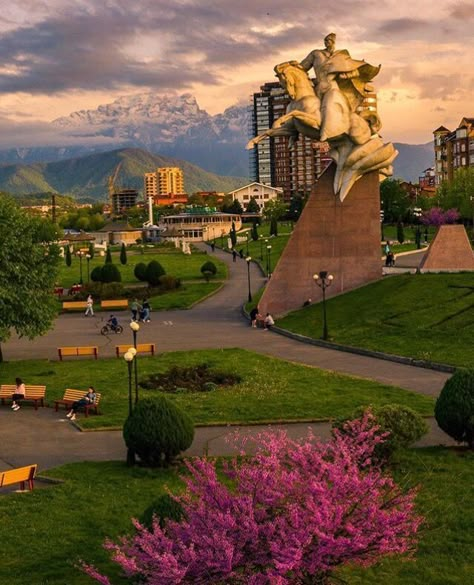 Russian Village, South Ossetia, I Want To Travel, The Republic, The Capital, The Sky, Monument, Golf Courses, Russia