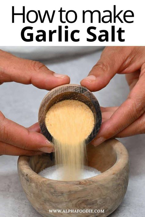 Onion Salt How To Make, Homemade Garlic Salt Recipe, How To Make Garlic Salt, Garlic Salt Recipe Diy, Diy Garlic Salt, Garlic Salt Recipe, Lawrys Seasoning Salt Recipe, Homemade Garlic Salt, Homemade Salts