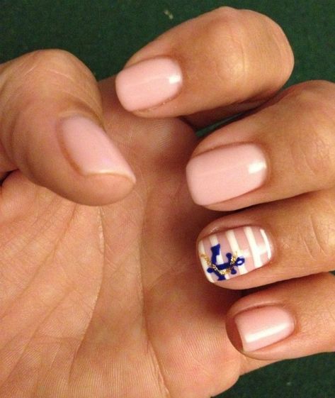 Beach Nail Designs Acrylic Coffin, Anchor Nail Art, Anchor Nails, Cruise Nails, Nautical Nails, Toe Polish, Tropical Nails, Really Cute Nails, Short Acrylic