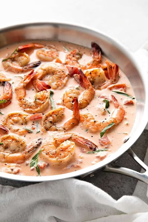 This creamy and flavorful Shrimp in Tomato Basil Cream Sauce is a cinch to throw together. Ready in just 15 minutes! #shrimp Tomato Basil Cream Sauce, Clean Eating Fish, Basil Cream Sauce, Tilapia Fish Recipes, Keto Fish, Flavorful Shrimp, Fish Recipes Baked, Tinned Fish, Shrimp Dinner