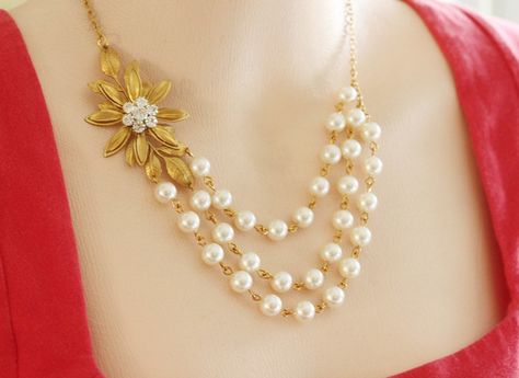 Wedding Necklace Gold, Gold Wedding Necklace, Gold Bridesmaid Necklace, Three Strand Pearl Necklace, Dramatic Necklace, Gold Flower Necklace, Flower Necklace Gold, Gold Necklace Wedding, Simple Pearl Necklace