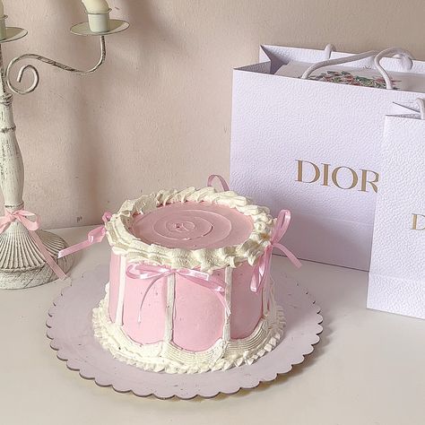 Pink Coquette Birthday, Coquette Birthday Cake, Cake With Bows, Coquette Birthday, Pretty Website, 18th Cake, Bday Cake Ideas, Vintage Birthday Cakes, Ribbon Cake