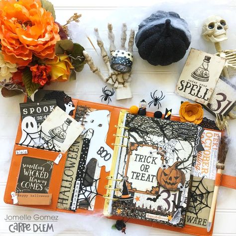 Halloween Mini Albums, Plan Journal, October Daily, Planner Goals, Halloween Journal, Halloween Planner, Aesthetic Planner, Halloween Paper Crafts, Happy Planner Layout