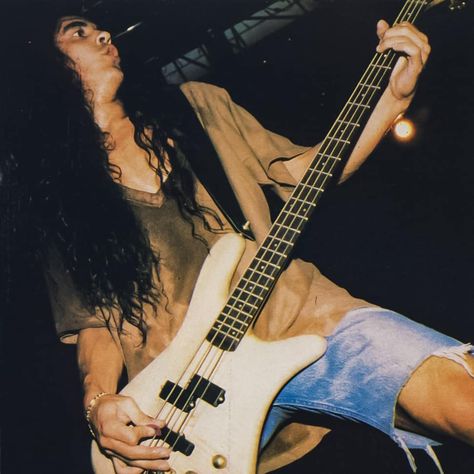 Mike Inez, Metal Musicians, Alternative Metal, The Flood, Alice In Chains, Chris Cornell, Staging, Bass, Musician