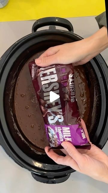 Jacky Has Fun on Instagram: "Best cake for chocolate lovers 🤤 #chocolatelover #chocolatecake #lavacake #EasyRecipes #desserts #Delish #crockpot #easybaking" Cake Crockpot Recipes, Cake In Slow Cooker, Crockpot Dessert Videos, Crock Pot Desserts Easy Simple, Chocolate Lava Cake In Crock Pot, Crock Pot Chocolate Lava Cake, Easy Crockpot Dessert Recipes, Crock Pot Desserts Easy Dump Cakes, 4 Ingredient Desserts Easy