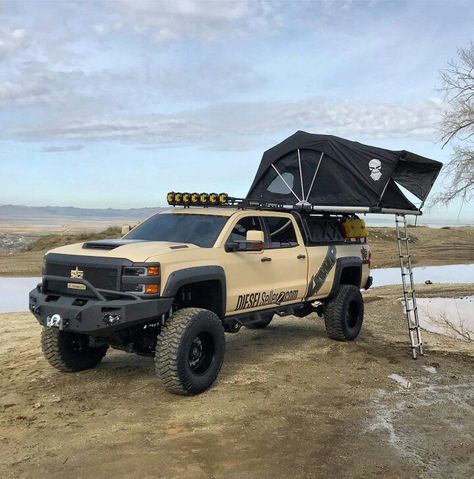 Chevy Overland Truck, Chevrolet Trucks Silverado, Camping Truck, Overland Build, Diesel Brothers, Dodge Diesel Trucks, Camper Build, American Pickup Trucks, Night Rider