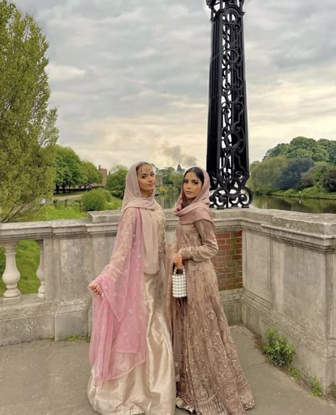 Hijabi Wedding, Desi Dress, Desi Wedding Dresses, Eid Outfits, Bridal Dresses Pakistan, Modest Fashion Hijab, Pakistani Fancy Dresses, Desi Fashion Casual, Desi Clothes