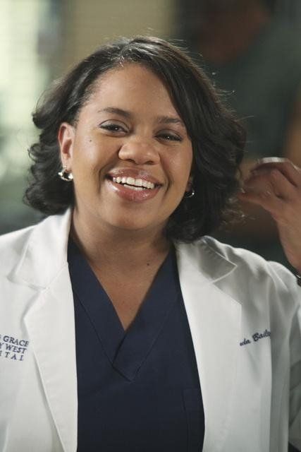 Dr. Miranda Bailey (Grey's Anatomy) - wish I could have her as my supervisor! She reminds me of one of my supervisors that I used to work with :) Love her <3 Greys Anatomy Season 7, Greys Anatomy Bailey, Chandra Wilson, Grey's Anatomy Doctors, Miranda Bailey, Greys Anatomy Facts, Greys Anatomy Episodes, Grays Anatomy Tv, Greys Anatomy Characters