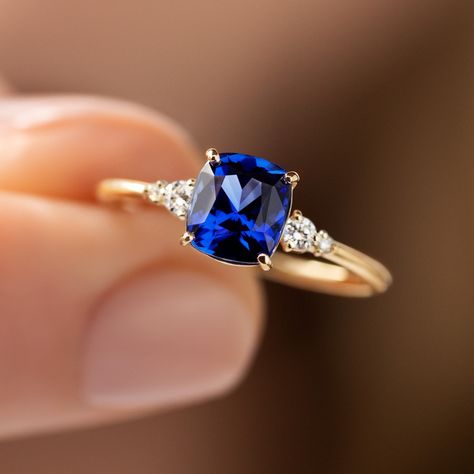 Vintage Blue Sapphire Ring, Blue Sapphire Ring, Diamond Settings, Personalized Gifts For Her, Blue Sapphire Rings, Sapphire Stone, American Diamond, Classic Ring, Rings For Her