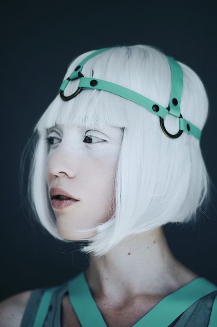 Head harness Head Harness, Stage Makeup, Ocean Wave, Fashion Quotes, White Hair, Headdress, Leather And Lace, Makeup Inspiration, Headpiece