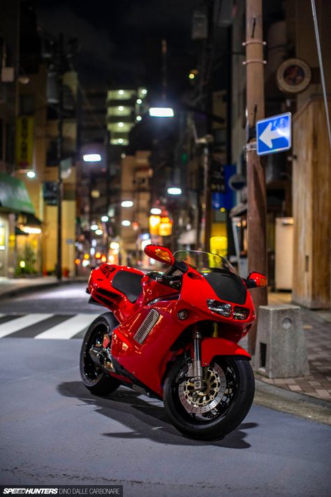 Honda NR750: A Sports Bike Icon On The Streets Of Tokyo - Speedhunters Twin Ring, 90s Sport, Streets Of Tokyo, Bike Icon, Lacy Scarf, Sports Bike, Motorcycle Aesthetic, Honda Bikes, Fast Bikes