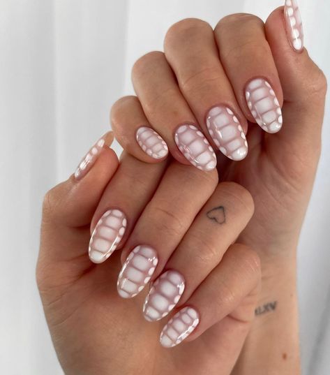 Snake Skin Nails, Gel Nails Diy, White Nail Designs, White Nail, Nail Styles, Dry Nails, Short Nail Designs, Girls Nails, Minimalist Nails