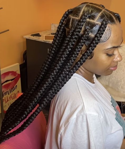 Jumbo Knotless Braids Long, Big Single Braids For Black Women, Xl Jumbo Knotless Box Braids, Thick Box Braids Long, Big Long Braids, Box Braids Hairstyles Medium Large, Large Jumbo Knotless Braids, Grosse Braids, Thick Knotless Braids