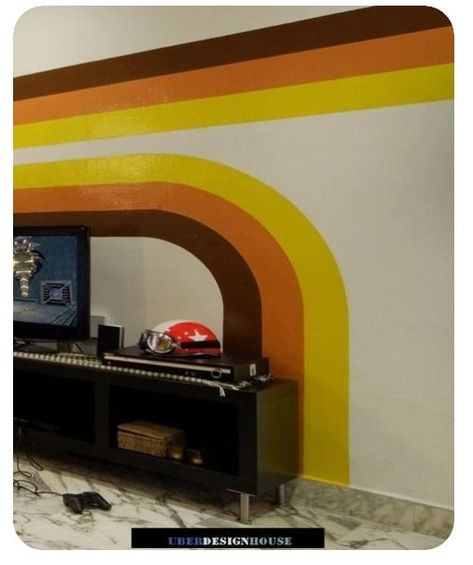 70s Stripe Wall, Spaceage Design, 70s Interior Design Retro, 80’s Bedroom, 70s Wall Mural, 70’s House, 70s Bedroom, Front Room Decor, 70s Interior Design