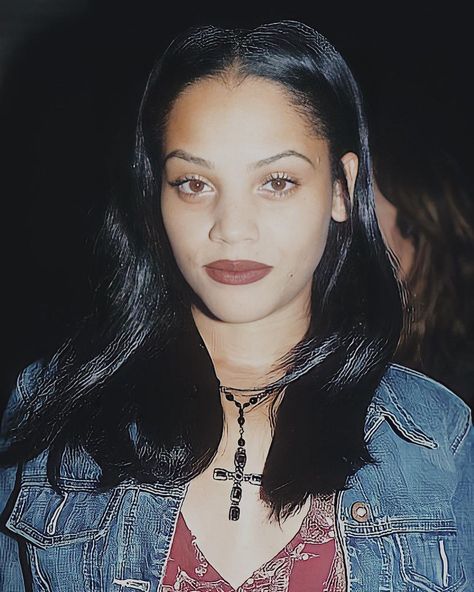 Bianca Lawson 90s, 90s Faceclaims, 2000s Actors, Bianca Lawson, 90s Fine, Wallpaper 90s, Black Sitcoms, 2000s Glam, 90s Makeup Look