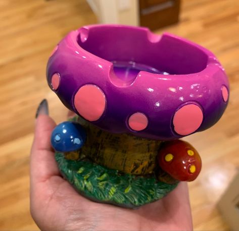 Cute Ash Tray Clay, Ceramic Ash Tray Ideas, Cool Ash Trays Clay, Ash Trays Clay, Clay Ideas Ashtray, Homemade Ash Tray Clay, Ash Tray Clay Ideas, Air Dry Clay Ideas Mushroom, Clay Ashtray Ideas Mushroom