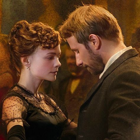 "Tell me what to do, Gabriel. Do what is right". Love this movie. Gabriel and Bathsheba. Far From the Madding Crowd Far From Madding Crowd, Gabriel Oak, Far From The Madding Crowd, Juno Temple, Avengers Film, Madding Crowd, Carey Mulligan, Thomas Hardy, 2015 Movies