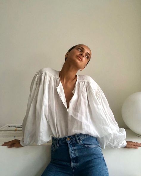 Puffy Blouse Outfit, Puffy Blouse, Puffy Shirt, Look Boho Chic, Outfit Elegant, Money Outfit, Look Jean, Shirt Linen, Outfit Chic