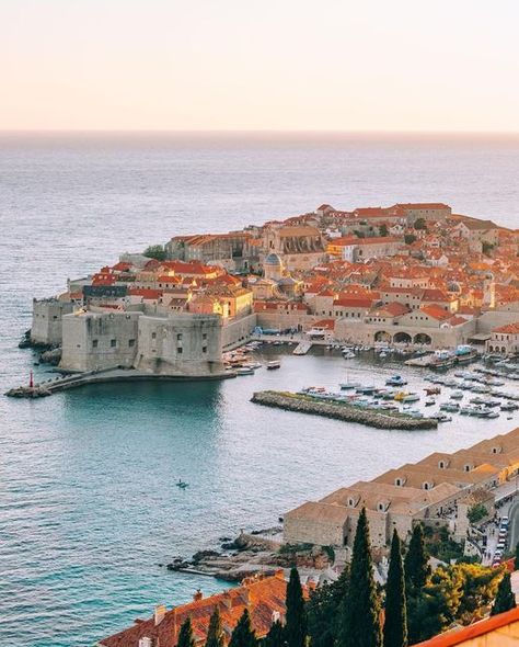 Condé Nast Traveler on Instagram: "The mere mention of Croatia conjures up images of crystalline blue waters, orange-roofed historic towns, and languid days spent island hopping. But traversing the country’s coastline by car, especially during shoulder season, can be just as spectacular. A drive along the southern Dalmatian Coast will bring you to delights often overlooked by the masses: family-run wineries on dramatic sloping hills, oyster farms nestled in quiet turquoise bays, centuries-old v European Bucket List, Dalmatian Coast, Conde Nast Traveler, Island Hopping, Windsurfing, Dubrovnik, Dalmatian, Blue Water, Travel Dreams