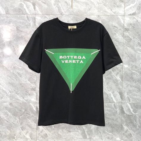 Bottega Veneta Shirt, Marble Rug, African Clothing For Men, Shirt Design Inspiration, Tshirt Men, Ladies Tops, Tops Fashion, Ladies Tops Fashion, African Clothing