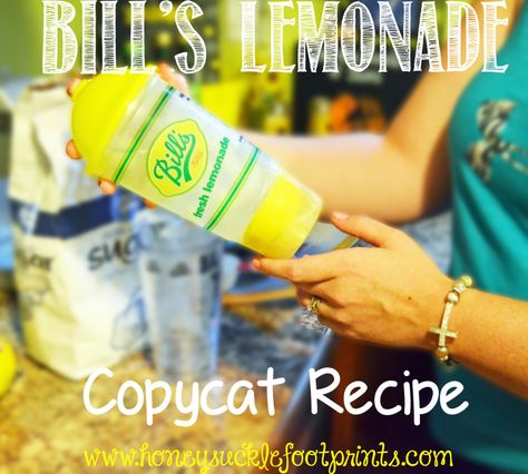 Have you ever tasted a tall glass of ice cold lemonade and it hit the spot? This Bill's Lemonade copycat recipe is just that and more! Lemonade Beyonce, Frozen Strawberry Lemonade Recipe, Good Lemonade Recipe, Easy Strawberry Lemonade, Easy Lemonade Recipe, Sugar Free Lemonade, Homemade Strawberry Lemonade, Diy Lemonade, Strawberry Lemonade Recipe