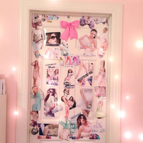 decorate your closet door Tumblr Girly Aesthetic 2013, Tumblr Bedroom, Gabi Demartino, Girly Room Decor, Pink Tumblr Aesthetic, Tumblr Rooms, May 1st, Princess Room, Girly Room