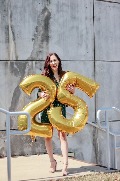 It's my 25th BIrthday! Celebrating with 25 FUN FACTS about me... (on Coming Up Roses). fun facts, green sequin dress, number balloons, number balloons photoshoot, number balloons birthday, how to style a sequin dress, sequin dress Number Balloon Pictures, Pose With Number Balloons, Poses With Number Balloons, Photoshoot With Number Balloons, 25th Birthday Photoshoot Outdoor, Birthday Number Balloons Photo Ideas, Loss Photoshoot, 25th Birthday Balloons, Birthday Photoshoot With Balloons