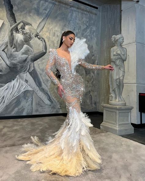 WALONE on Instagram: "Rhinestones, beads, fringes, and feathers – your glam squad in one dress. #walone #eveningdress #hautecouture #dress #dressup #fashion" Kek Lapis, Instagram Dress, Glam Squad, Glamour Dress, Female Clothing, Mermaid Fashion, Beaded Dress, Prom Gown, Beautiful Gowns