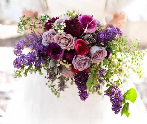 game of thrones bouquet Purple Bouquets, Purple Bridal Bouquet, Purple Bouquet, Purple Wedding Flowers, Cascade Bouquet, Bouquet Of Flowers, Bridal Flowers, Flower Bouquet Wedding, Beautiful Bouquet