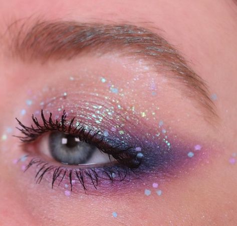 Violet Palette, Taylor Swift Makeup, Concert Makeup, Queen Of, Taylor Swift Tour Outfits, Makeup Setting Spray, Makeup Eye Looks, Inspired By, Speak Now