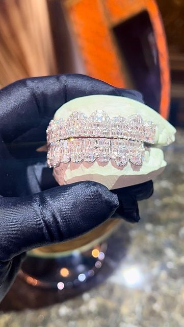 Pink Grillz, Diamond Bottom Grills, Pink Diamond Grillz, Rose Gold Grillz Women, Amethyst Grillz, Gamer Setup, Money Talks, Expensive Jewelry, Travis Scott