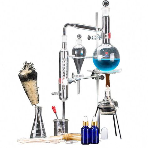 Helpful Essential Oils Strategies For Essential Oils Home Distillation #EssentialOilsHomeDistillation Soxhlet Extractor, Fractional Distillation, Distillation Apparatus, Water Distiller, Oil Extraction, Alcohol Lamp, Erlenmeyer Flask, Essential Oil Extraction, How To Make Oil