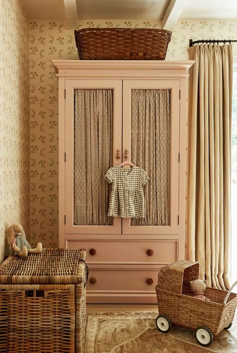 20 Painted Furniture Ideas to Inspire Your Next DIY Project Becca Interiors, English Country Decor, Kids Bedroom Designs, Kids Bedroom Design, Nursery Storage, Vintage Nursery, Decoration Inspiration, Baby's Room, Inspired Homes