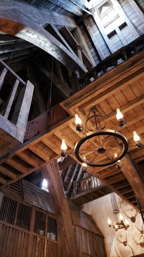 The Three Broomsticks. Hogsmeade. Harry Potter World. Harry Potter. Butter Beer. The Three Broomsticks Aesthetic, The Three Broomsticks, Three Broomsticks Aesthetic, Hogsmeade Aesthetic, Three Broomsticks, The Bad Seed, Hogwarts Aesthetic, Scenic Design, Wizarding World