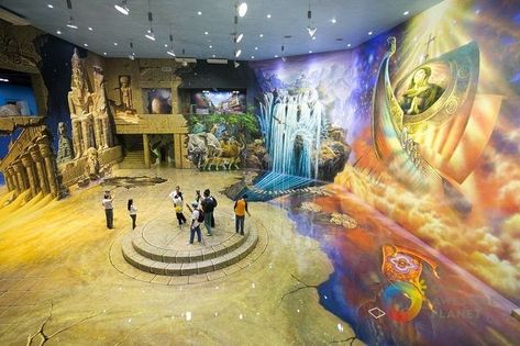 Art In Island | 3D Art Museum in the Philippines 3d Art Museum, 3d Art Gallery, Interactive Museum, Best Friend Drawings, Museum Displays, Interactive Art, 3d Painting, Artwork Display, Historical Facts