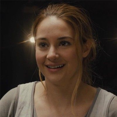 Beatrice Prior, Divergent Tris, Tris And Tobias, The Spectacular Now, Divergent Movie, Movie Icon, Tris Prior, Divergent Fandom, Revenge Of The Fallen