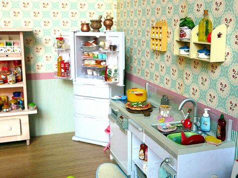 Miniature Stuff, Re Ment, Tiny Food, Miniature Crafts, Doll Making, Bedroom Ideas, Photo Sharing, Kids Rugs, Miniatures