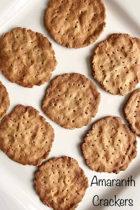 These delicious, crispy amaranth crackers are vegan and gluten free. They’re quick and easy to make. Beet Crackers Recipe, Puffed Amaranth Recipes, Amaranth Flour Recipes, Amaranth Crackers, Amaranth Bread, Biblical Food, Gf Crackers, Amaranth Recipes, Thm Snacks