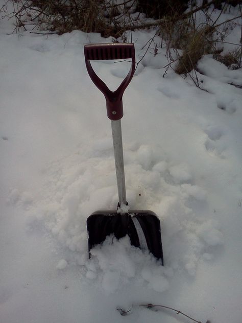 http://www.mobilehomerepairtips.com/snowremovaltools.php has some information how to choose the snow removal tools for your home. Snow Crash Art, Snow Shovel Race, Snow Shovel With Wheels, Ocean Vuong, Snow Aesthetic, Weather Projects, Shoveling Snow, Snow Blowers, Snow Ice