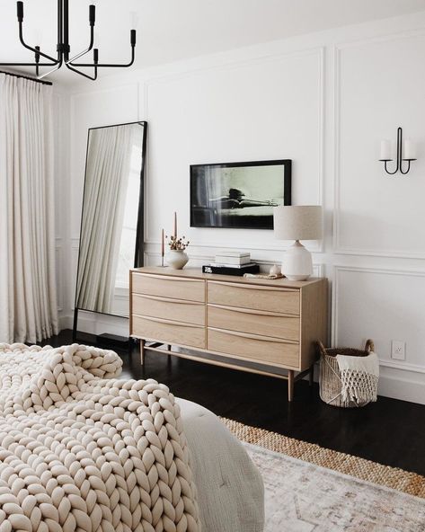 Restyled our dresser with some soft touches after I tidied up all of the items that tend to accumulate on top. Truth is, my dresser always seems to gather clutter which is partly why I don’t often share this side of my room. #ad This is the white oak Lenia dresser from article. It is a great size with plenty of storage. The drawers are soft close which I *love!* I can’t help but admire the dressers clean lines against our wainscoting. Sharing a closer look in my stories! TGIF! #LeniaDresser #O Drawer Decor, Modern Dressers, Article Furniture, Oak Bedroom Furniture, Mid Century Modern Dresser, Oak Bedroom, Bedroom Wall Colors, White Oak Wood, Double Dresser