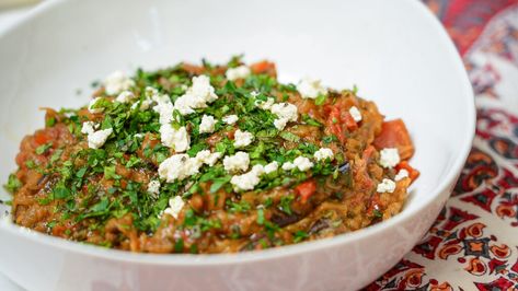 Zaalouk - Beryl Shereshewsky Beryl Shereshewsky, Moroccan Eggplant, Eggplant Dip, Vegetarian Mains, Veggies Side Dishes, Warm Salad, Eggplant Recipes, Tomato Salad, Party Recipes