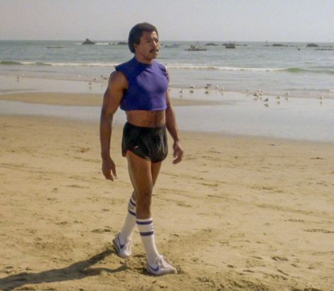 Carl Weathers crop top 80s Athletic Fashion, 80s Workout Aesthetic, Fruit Guild, 80s Gym Outfit, Workout Outfits Shorts, 80s Gym, 80s Workout Outfit, Workout Shorts Outfit, 80s Workout Clothes