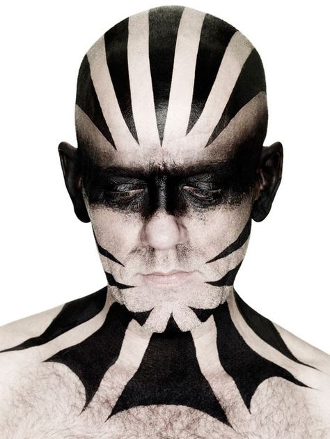 Michael Stipe Alex Box, Michael Stipe, Billy B, Drag Make-up, Make Up Inspiration, Theatrical Makeup, Human Canvas, Male Makeup, Bald Head