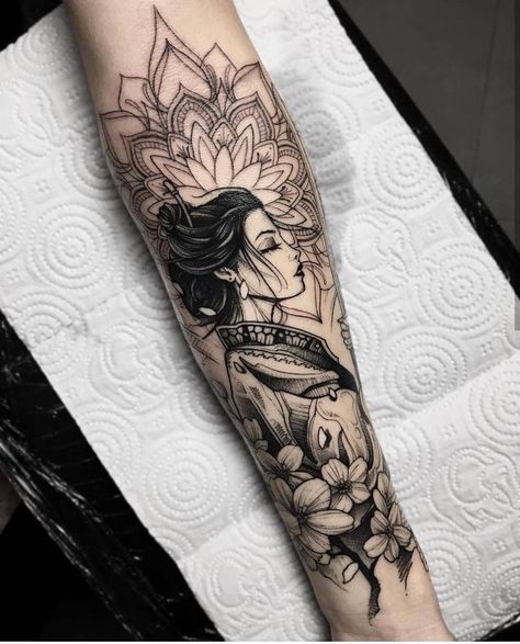 Geisha Tattoos, Kunst Tattoos, Geisha Tattoo, Cat Tattoos, Inspiration Tattoos, Forearm Tattoo Women, Tiny Tattoo, Arm Tattoos For Women, Sleeve Tattoos For Women